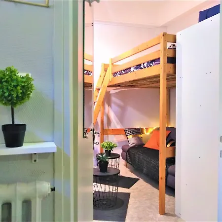 2 Ou 3 Personnes Maximum - Hypercentre - Gare A 10 Min A Pieds Apartment